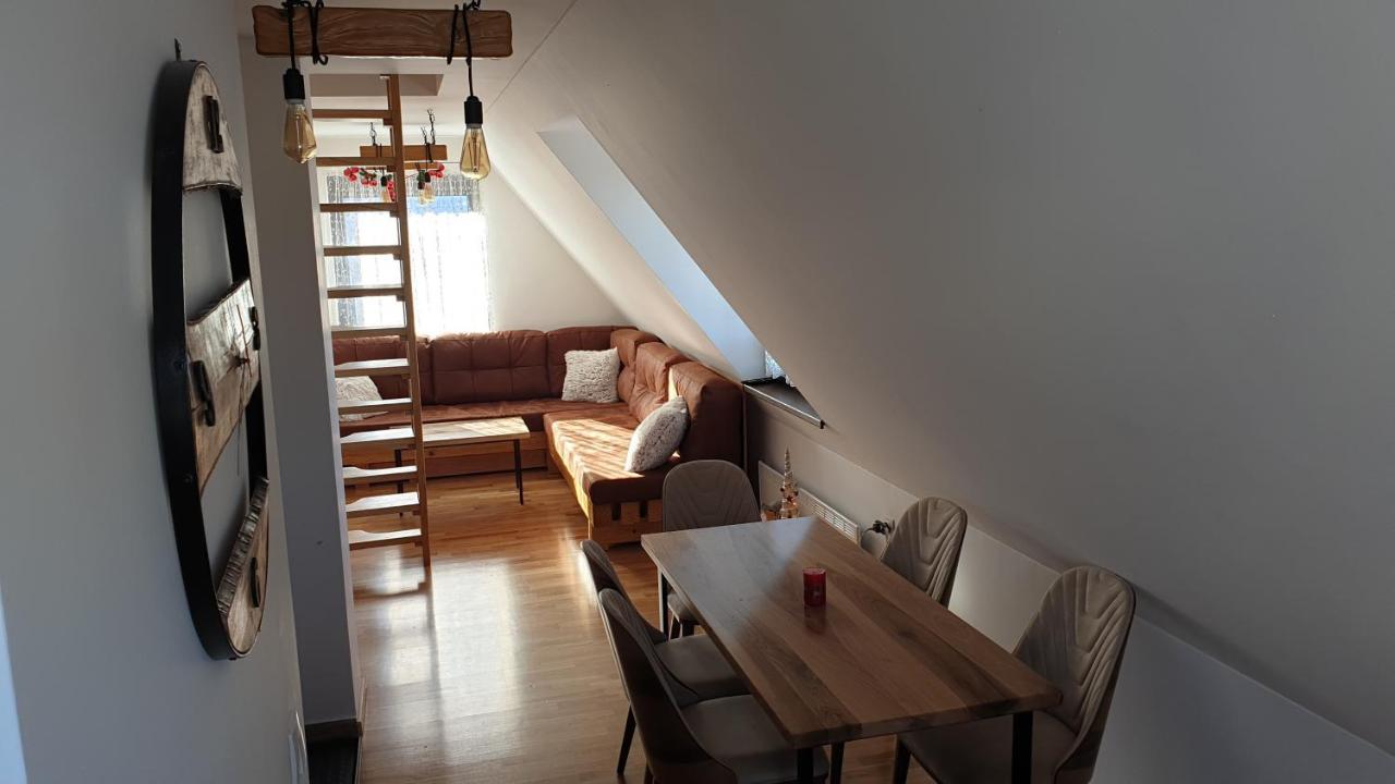 Wood Apartmani - Vila Zimska Idila 자호리나 외부 사진