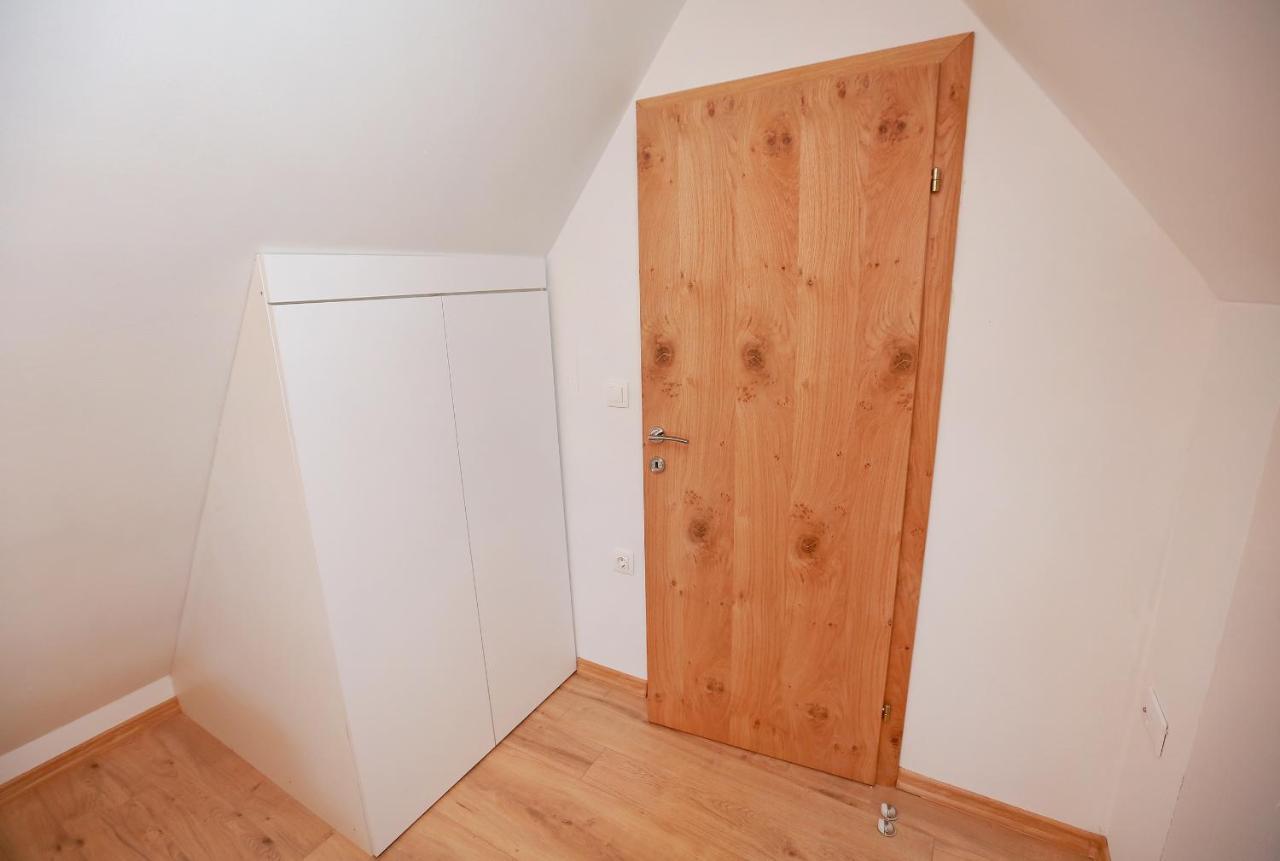 Wood Apartmani - Vila Zimska Idila 자호리나 외부 사진